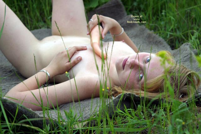 Pic #1Amazing Feeling