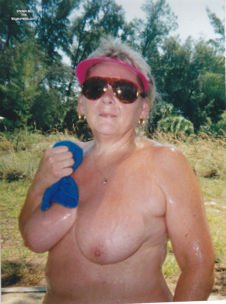 Pic #1 Large tits of my wife - marie