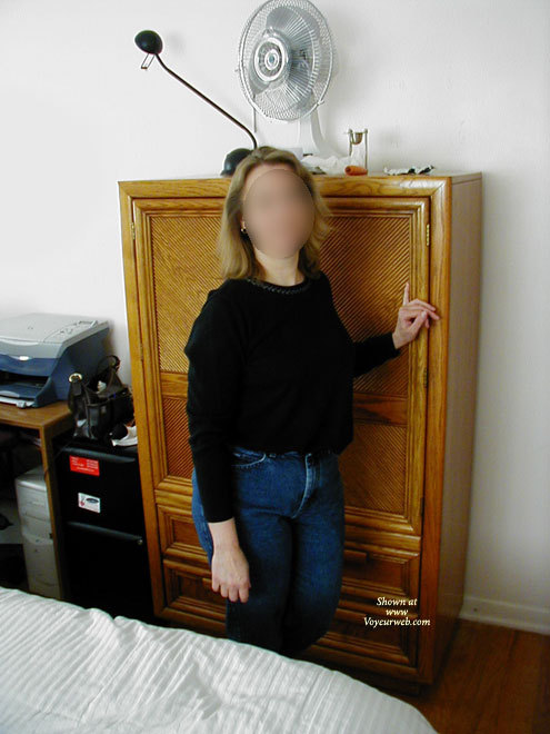 Pic #11st time Mom 42 years old
