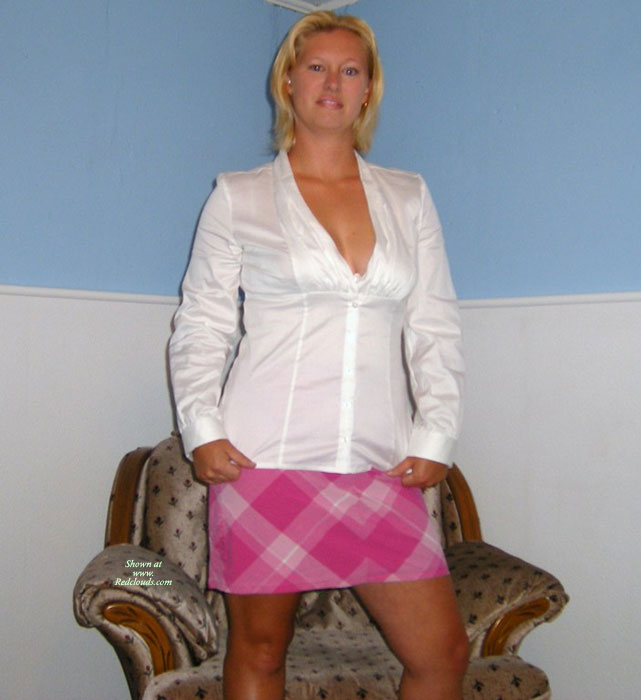 Pic #1She Forgot Her Panties