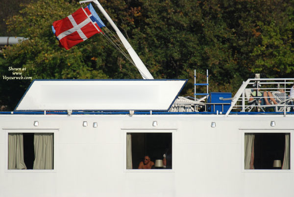 Pic #1 Pictures Is Realy Voyeur...