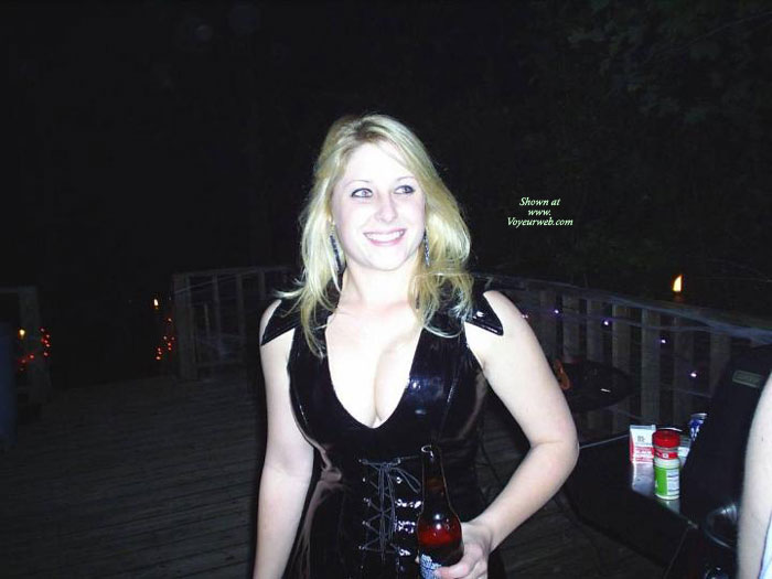 Pic #1 Blonde And Busty