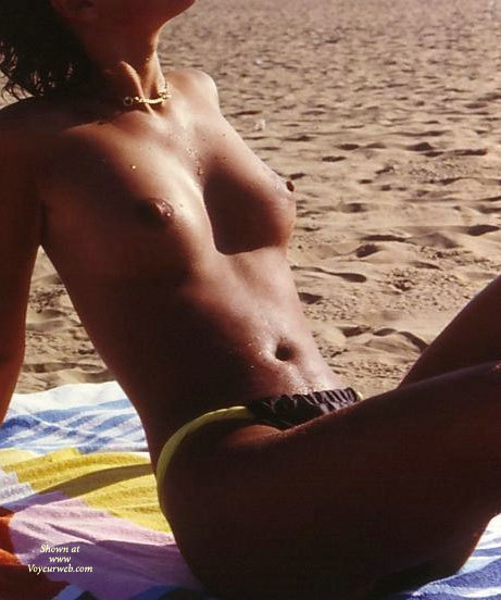 Pic #1My wife's sexy details