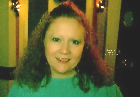 Pic #1AR_bi-slave Ginger