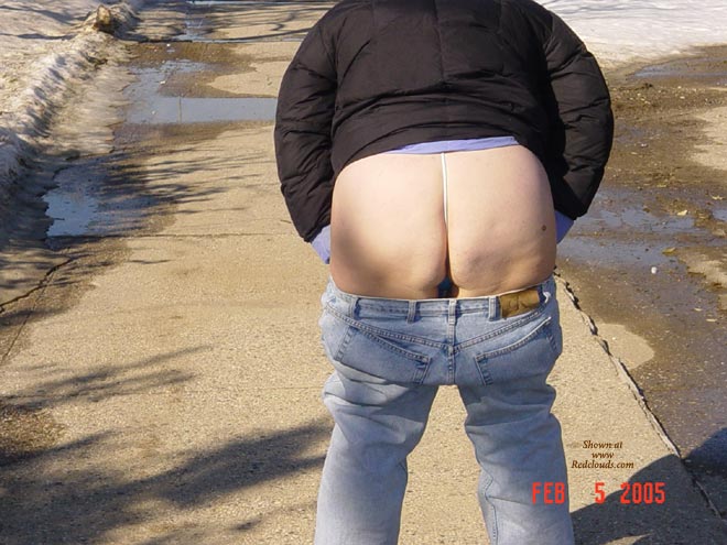 Pic #1Boo Boo Kitty Wants To Show All