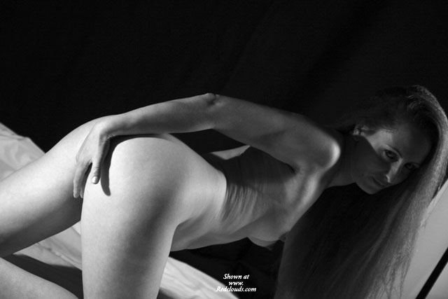 Pic #1Aphrodite Black And White