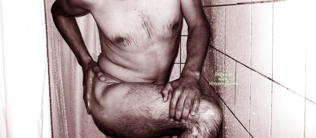 Another Experiment , Unter Der Dusche Erwischt Und Dann F&uuml;r Euch Bereitgestellt. 