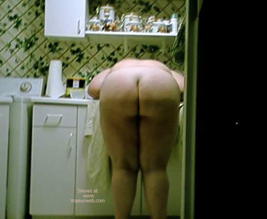 Pic #1WF Wife Washing Hair 1