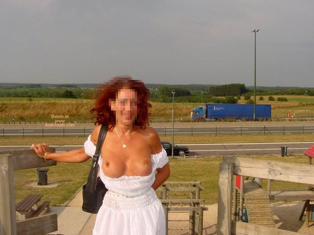 Pic #1Monique Dont Like Arseholes