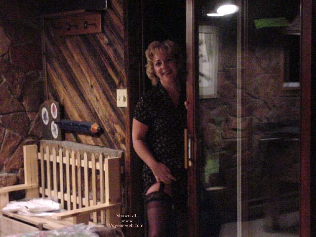 Pic #1Fun Luv'n Vicki Cumming Home! 1