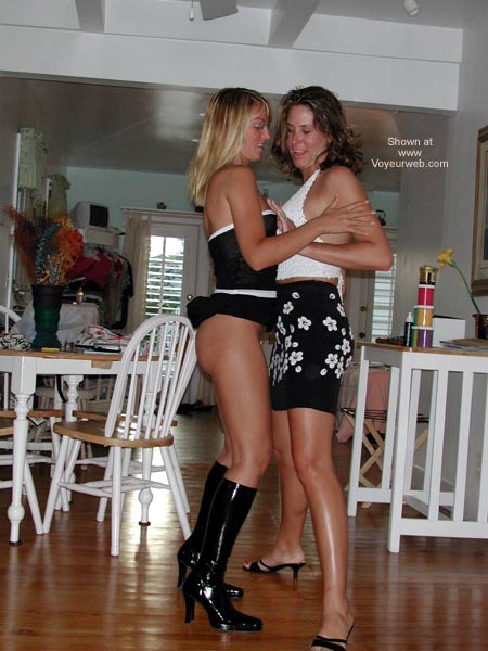 Pic #1GG WildNes and MsT Play in Key West