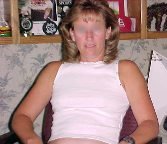 Pic #1So Cal Wife Strips