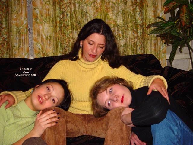 Pic #1GG Mandlen - Ilona - Margo