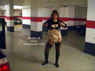 Pic #1Petra in Strapsen im Parkaus in Stuttgart, DE - Teil 3