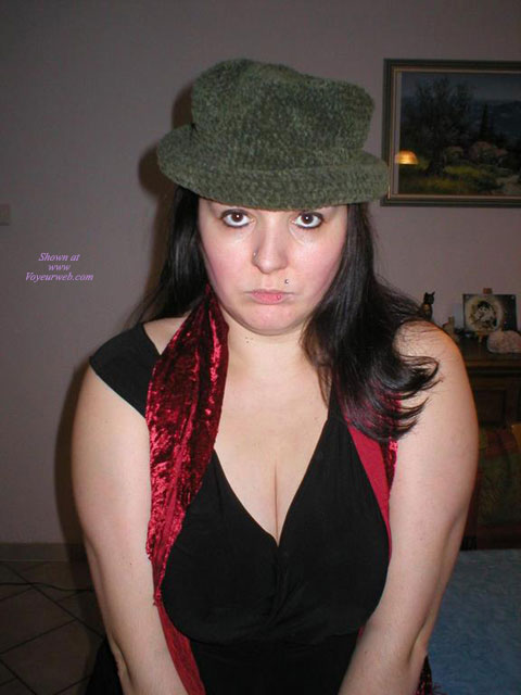 Pic #1 Dans Le Salon