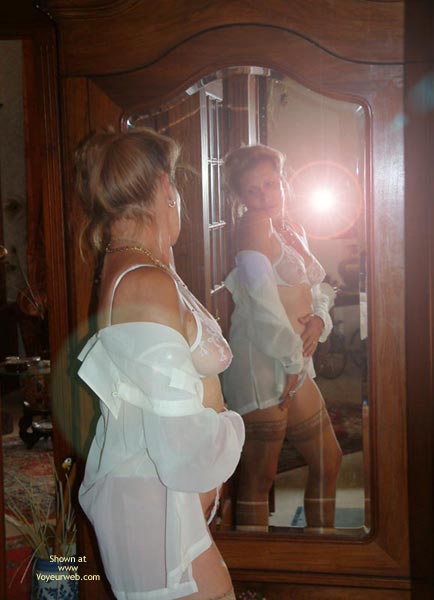 Pic #1My Wife Is 46 Yo Sondage, Poll