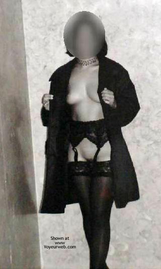 Pic #1Flashing In Lisbon