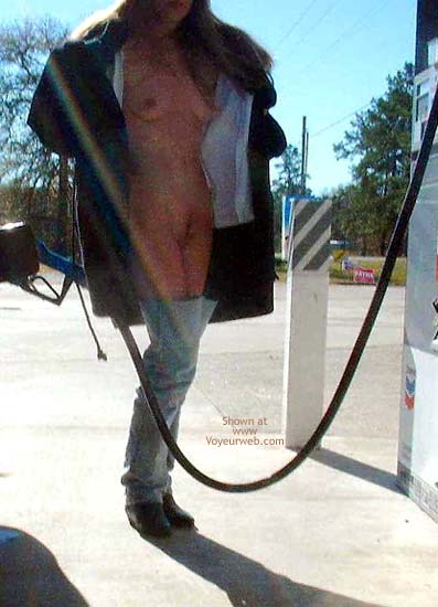 Pic #1*GS Heide Pumping Gas