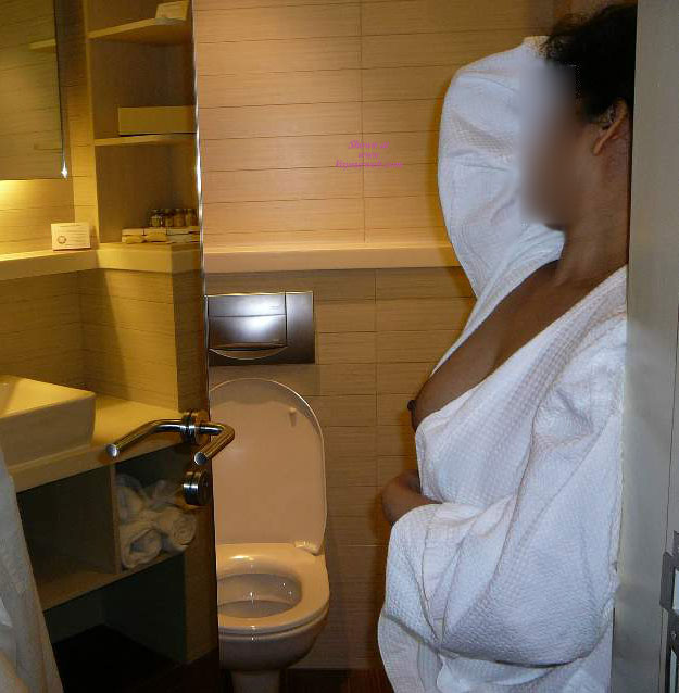 Pic #1Bangladeshi Hot Woman