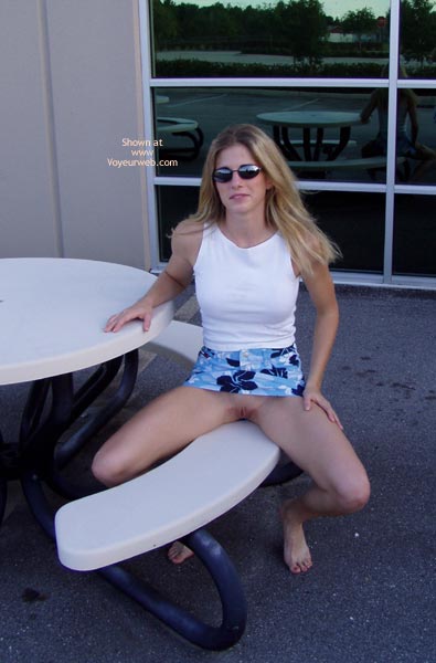 Sitting Outside Showing Pussy - Shaved Pussy , Sitting Outside Showing Pussy, Shaved Pussy, Upskirt Shaved Pussy On A Bench, Blonde Wearing Sunglasses Flashing Pussy