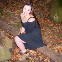 Pic #1Bbw Vicki Gets Naked In The Forest