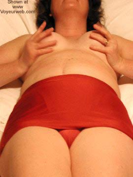 Pic #1Helen's Adorable 43 yo Bottom!