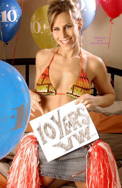 Pic #1 Cheering On...no.3