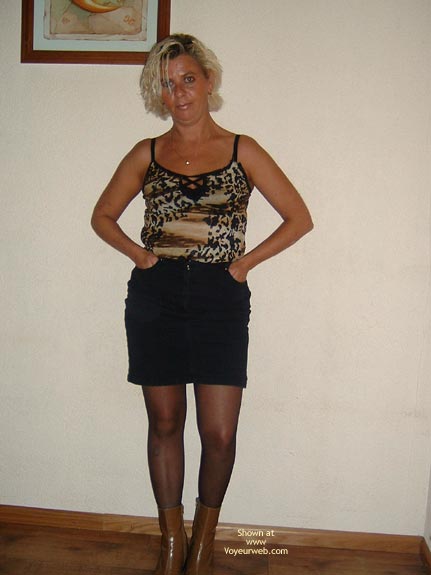 Pic #138 Yo Dutch In A Corner