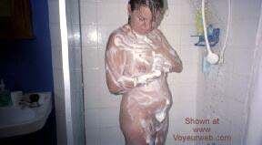 Pic #1Ice Dreaming Syd in The Shower
