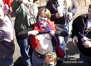 Pic #1Mardi Gras 2k2