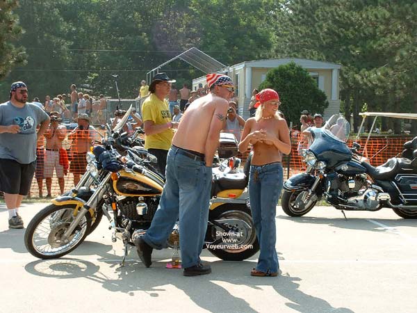 Pic #1 Hot Biker Chick