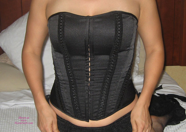 Pic #1 Lisa's New Corsett