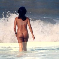 Pic #1 Sarah: Naked On The Beach