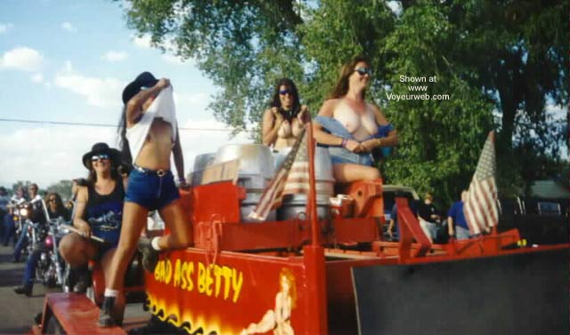 Pic #1Iron Horse Bike Rally