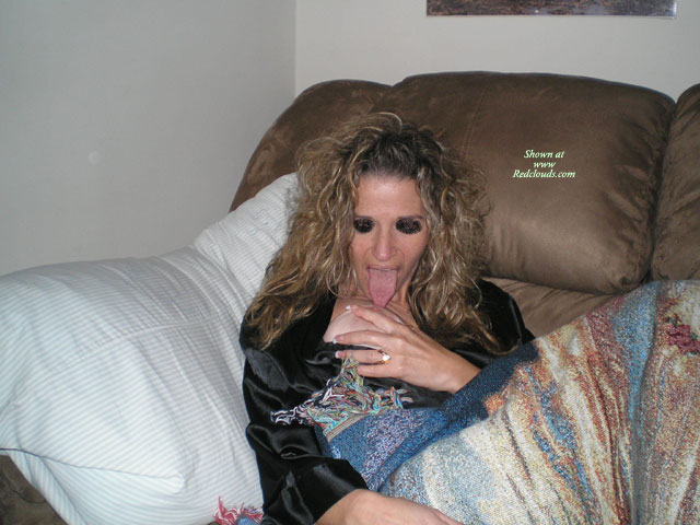 Pic #1Take A Peek But Don't Be Mean...