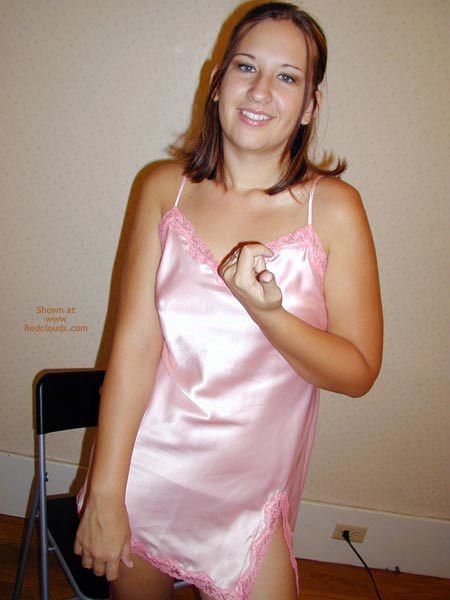 Pic #1Kira 19 - Pretty In Pink