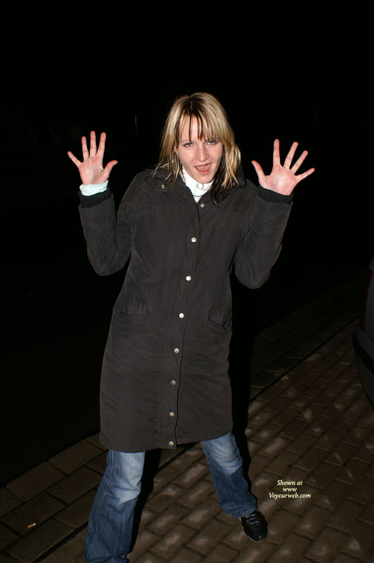 Pic #1 My Germany Girl Susi I A Car