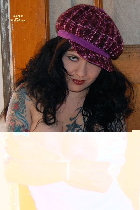 Pic #1Tattooed Helen By The Door