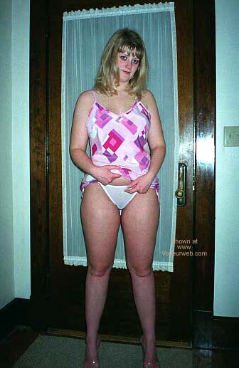 Pic #1Young Wife