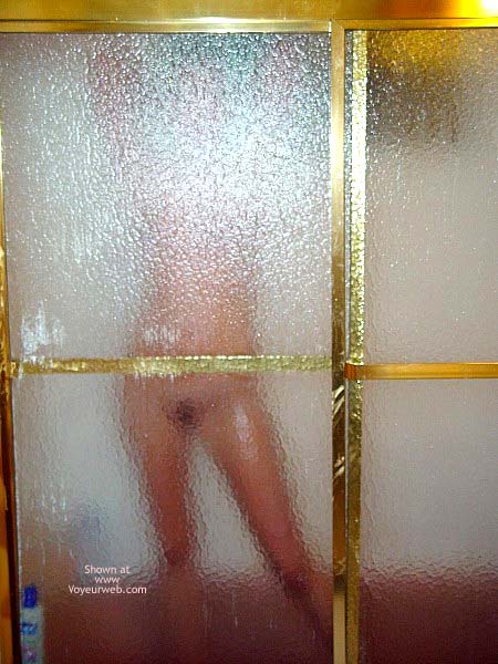 Pic #119 yo Alex in The Shower