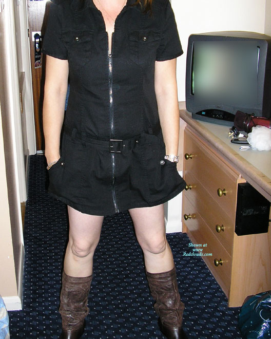 Pic #1JJ - The Cat That Got The Cream