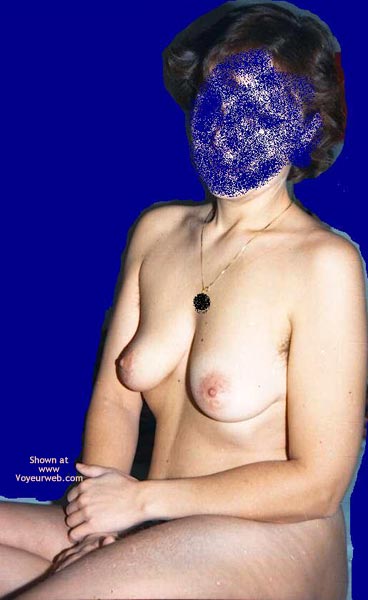 Pic #1Luise Her First Vw Contri