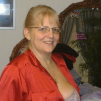 Pic #1L.J. Dressed To A-t-ease