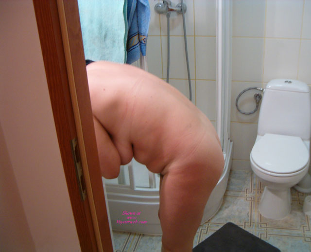 Pic #1Eine Frau