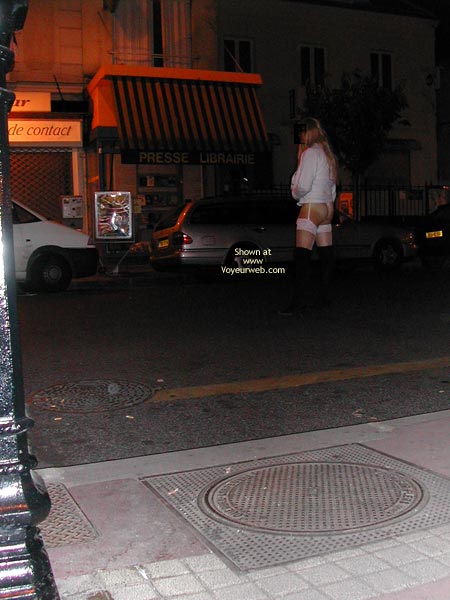 Pic #1Je Me Promene La Nuit