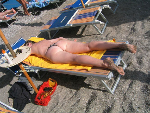 Pic #1Holiday Girlfriend In Greece