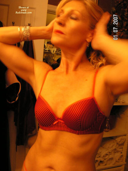 Pic #1Red Stripes