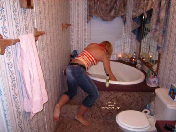 Pic #1PA Bath Time