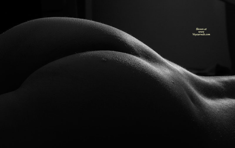 Pic #1Curves And Shades