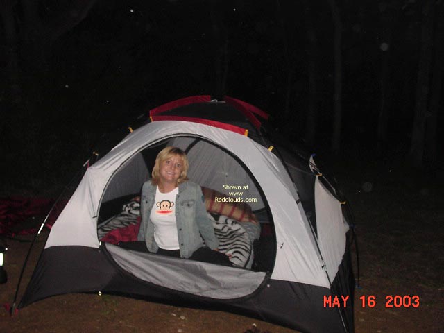 Pic #1*Fg Best Friends Go Camping
